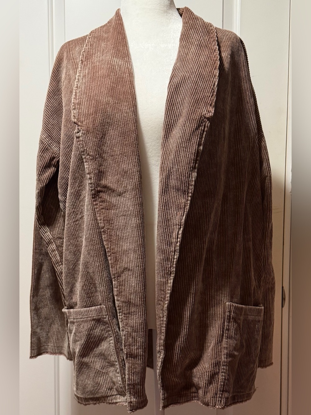 NWT POL Medium Brown Ribbed Raw Hem Blazer